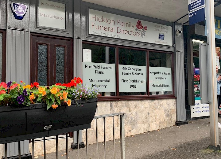 Hickton Family Funeral Directors Inc R Hadley Funeral Services