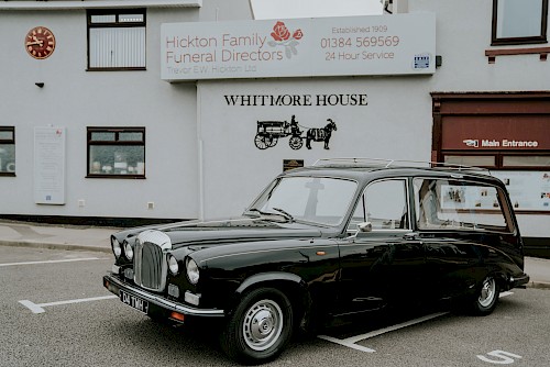 Daimler DS420
